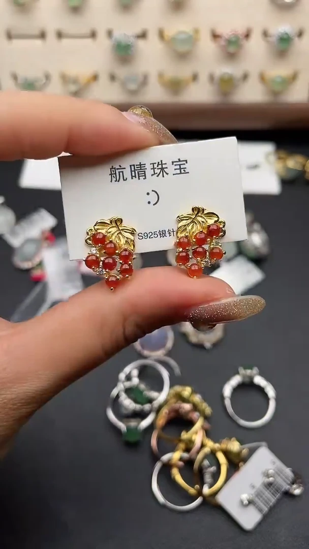 翡翠戒指银S925镶嵌一物一证一礼盒