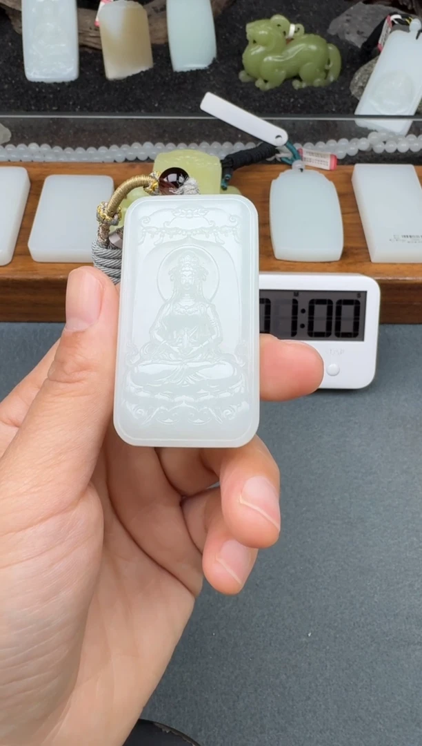 颈饰未镶嵌和田玉2