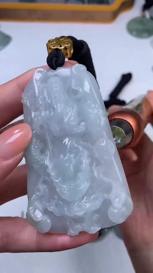 未镶嵌挂件翡翠308868