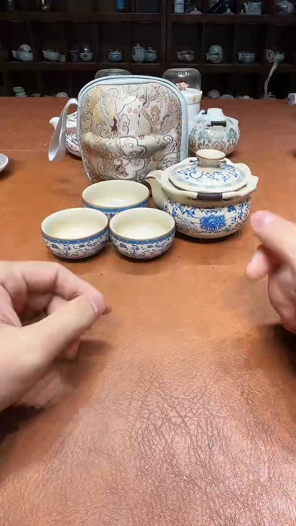 青花高雅艺术瓷简单清