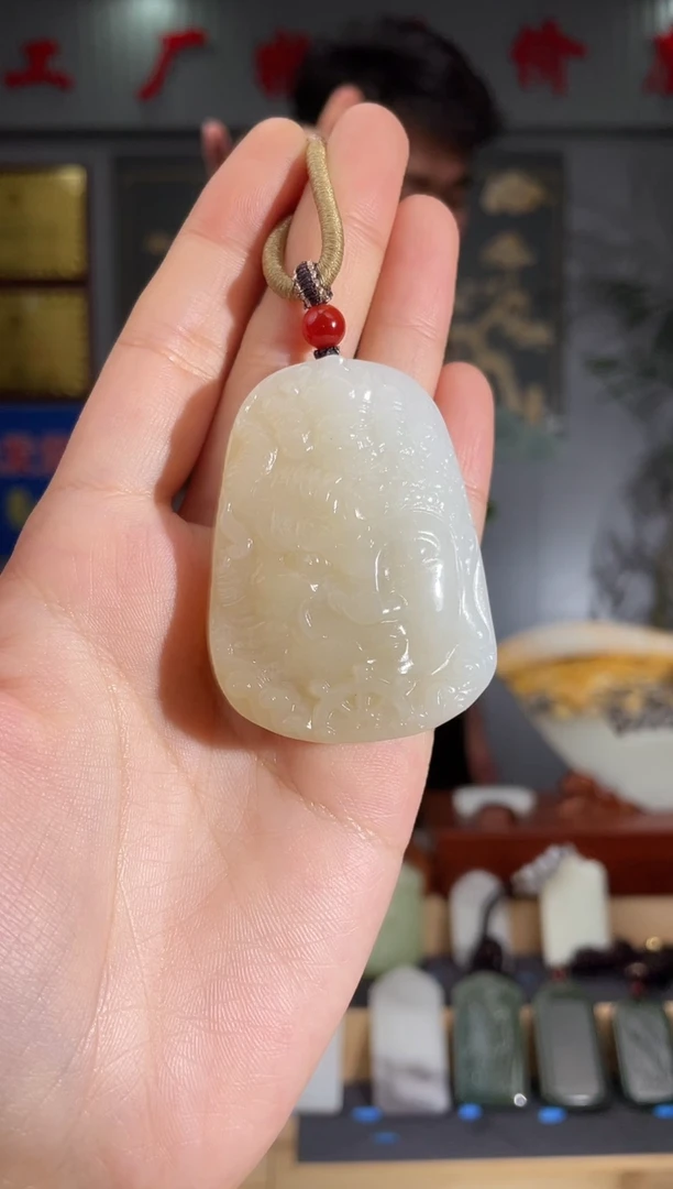 【闪购商品】和田玉颈饰未镶嵌拍一发一 多样性发货