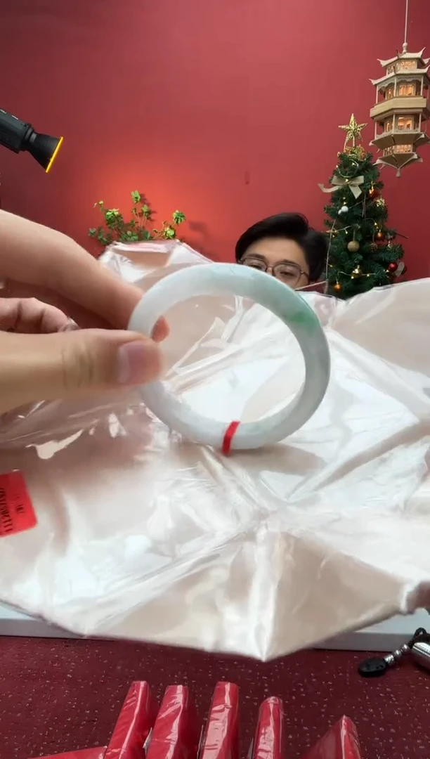 未镶嵌手镯翡翠翡翠手镯3