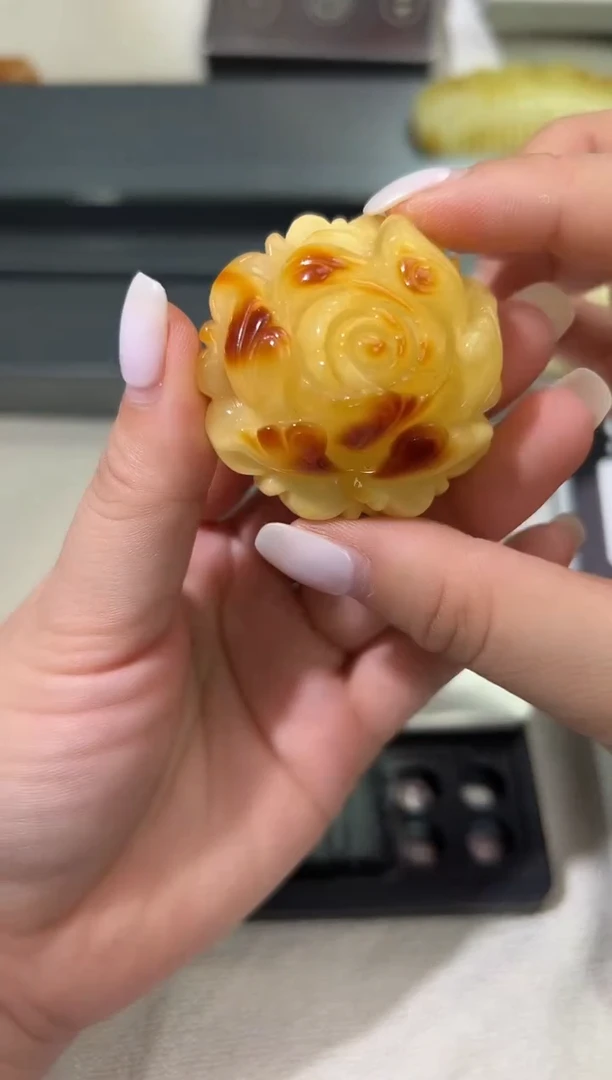 裸石琥珀未镶嵌琥珀蜜蜡吊坠