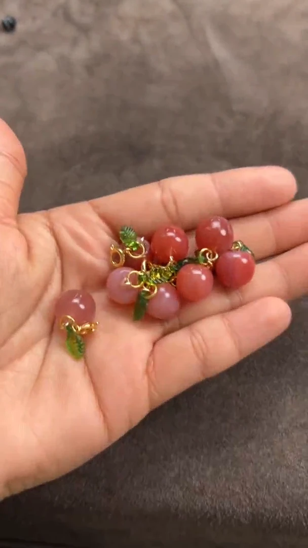 【闪购商品】南红玛瑙配饰合金原矿无优化小苹果配饰多样性发1个