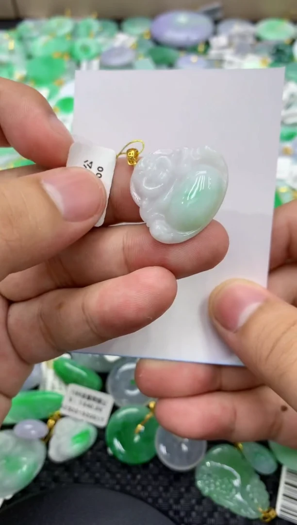 颈饰未镶嵌翡翠天然缅甸翡翠A货