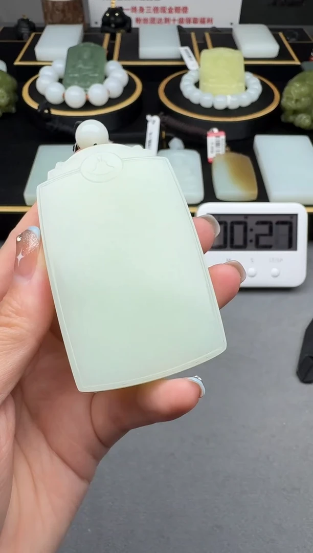 颈饰未镶嵌和田玉3