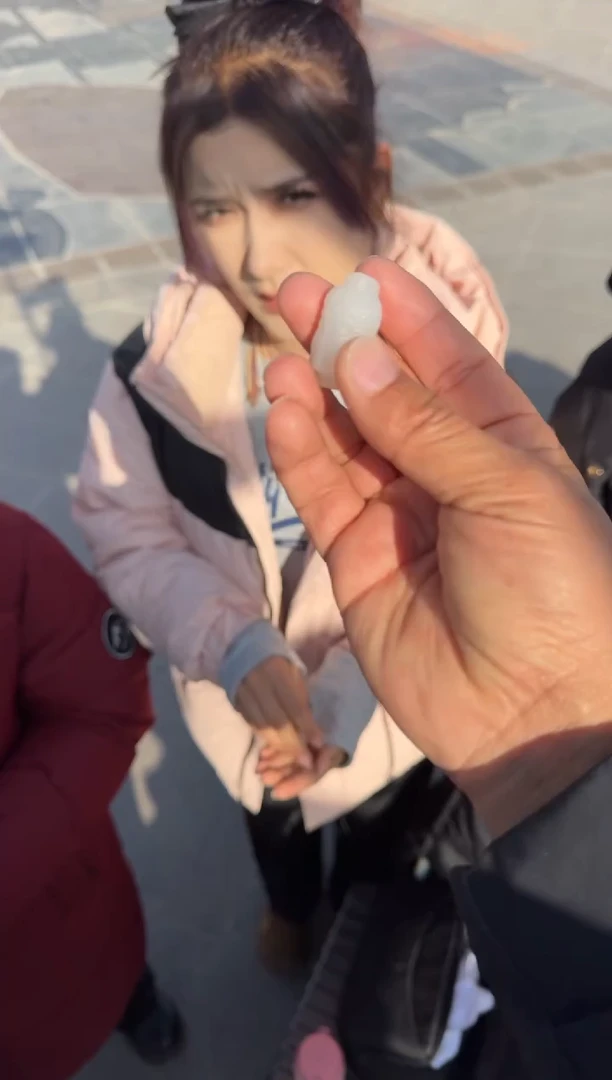 未镶嵌和田玉（糖玉）挂件和田玉