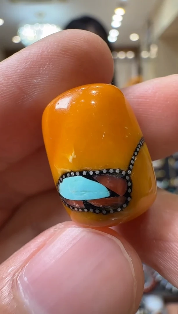 未镶嵌蜜蜡珠宝奇石蜜蜡桶珠