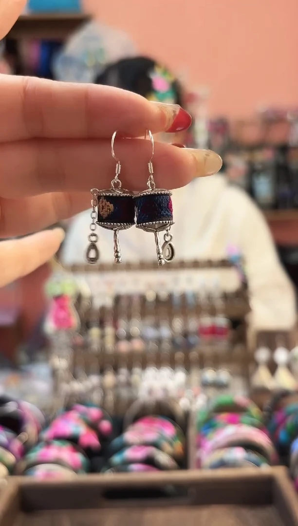 织绣艺枝独绣手工饰品103