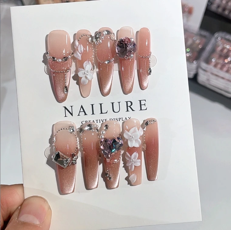 【朵拉】手工穿戴甲