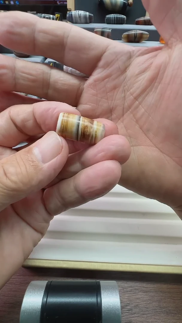 未镶嵌颈饰玛瑙/玉髓玛瑙24*13