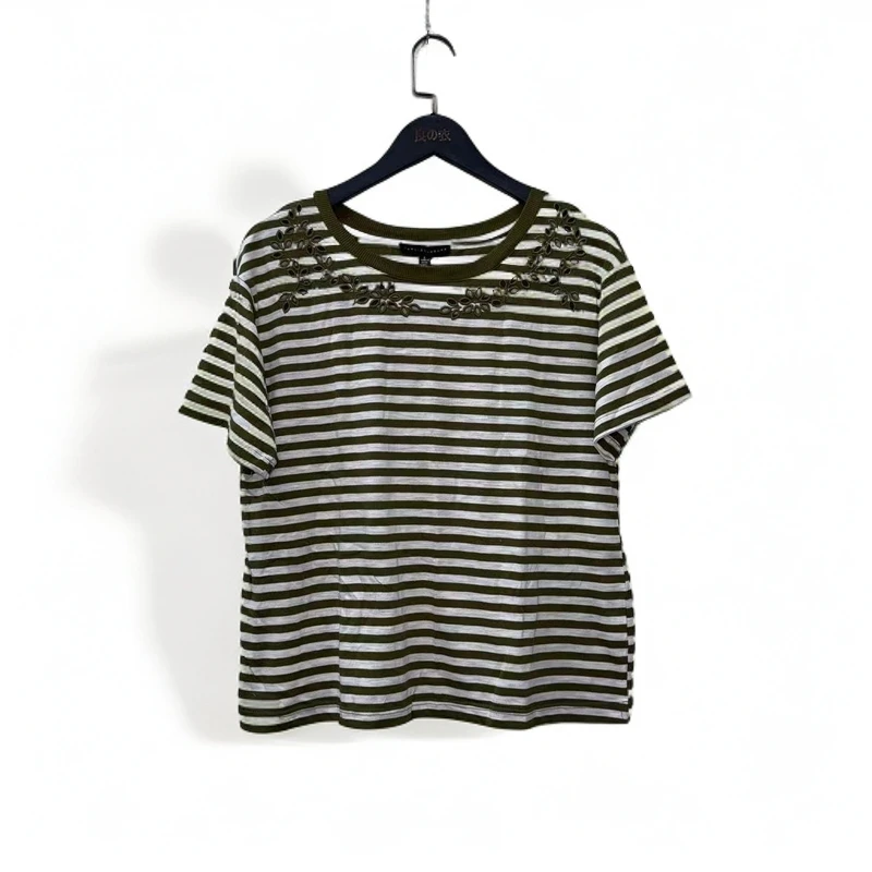 290镂空刺绣条纹短袖