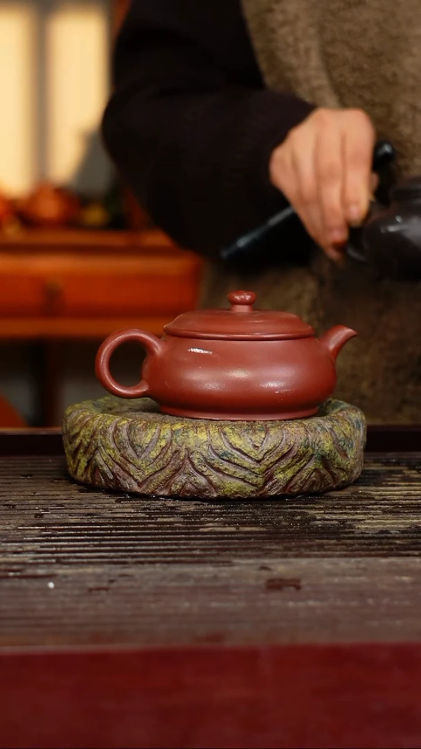 宜兴原矿紫砂壶茶壶宜兴原矿紫砂壶茶壶140C