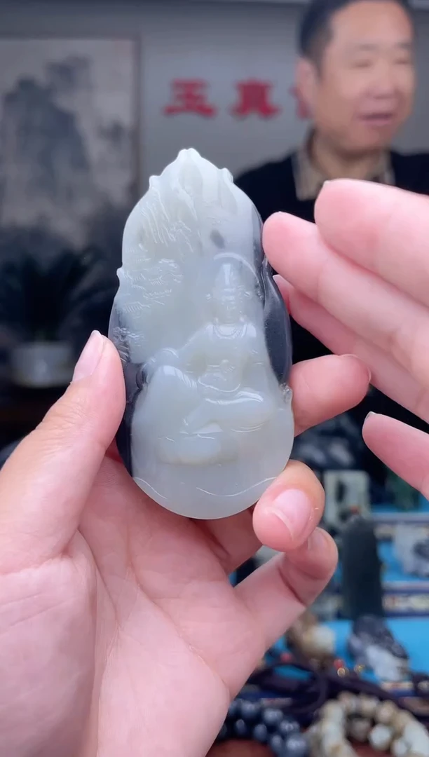 未镶嵌和田玉挂件1