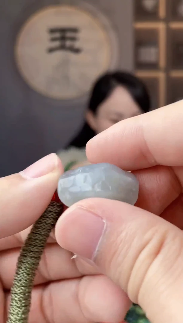 颈饰未镶嵌和田玉拍一发一，多样性发货