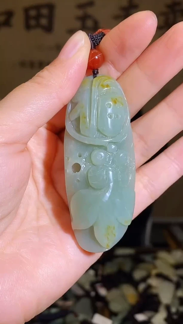 颈饰未镶嵌和田玉1