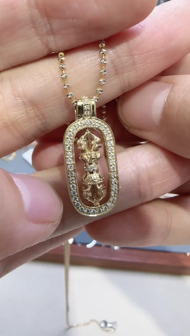 【闪购商品】钻石吊坠(不含链)银S925镶嵌多样性发货发其一