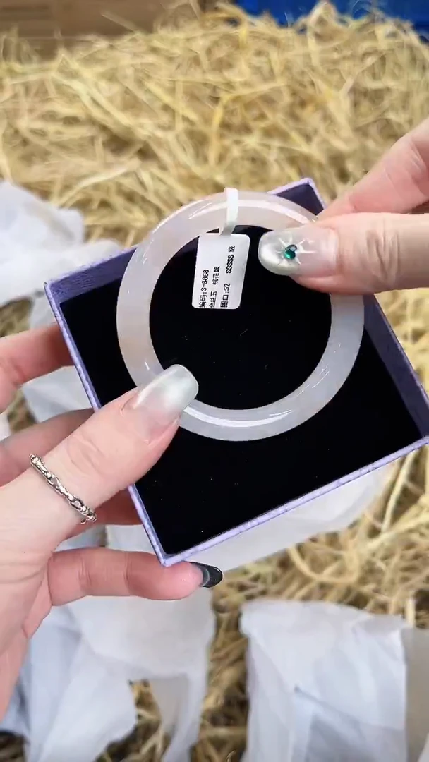 未镶嵌手镯石英质玉S-8888-52