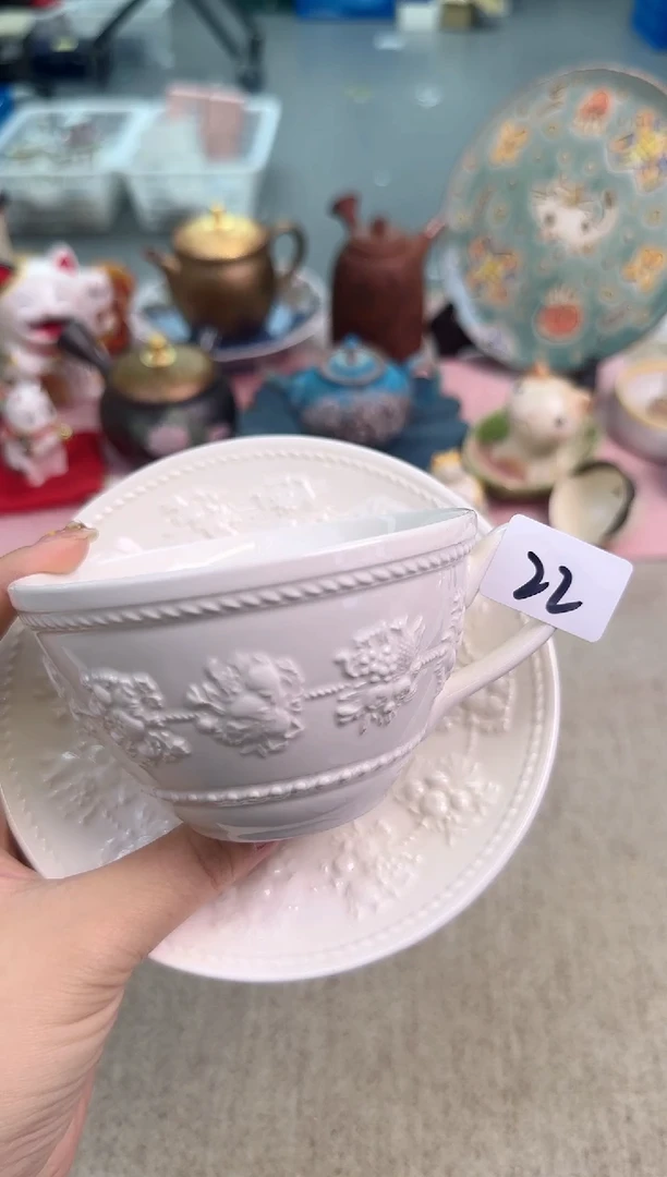 瓷片泡泡家的瓷器真好看