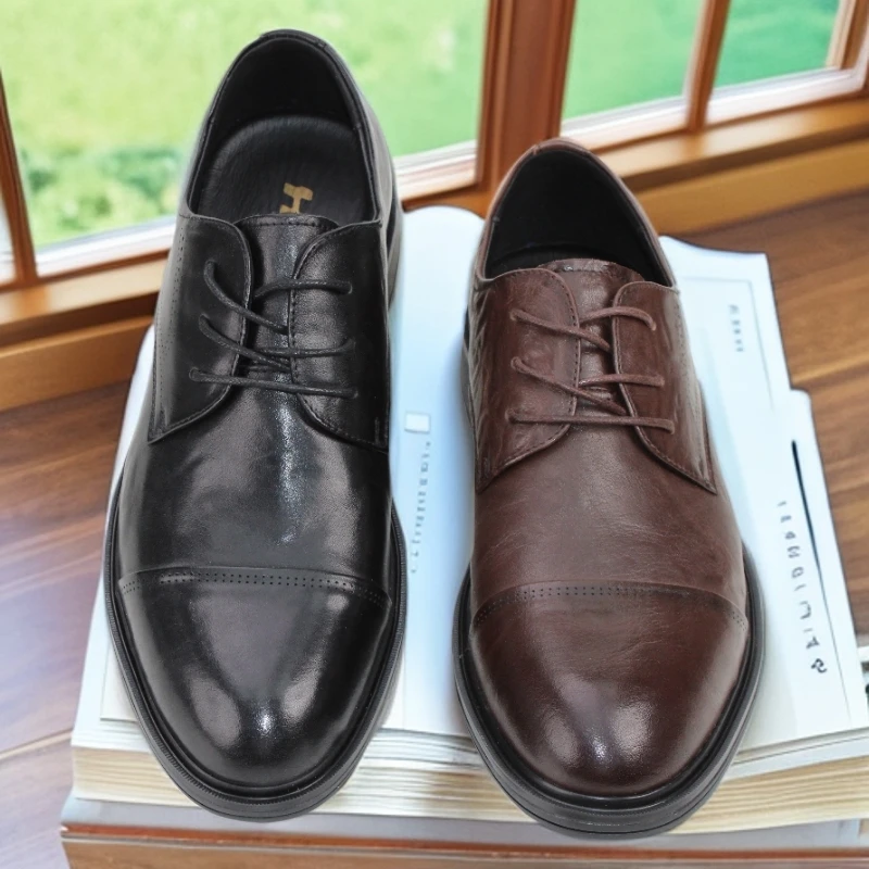 二哥2025全真皮上等头层牛皮三接头软底商务英伦系带男士皮鞋9796