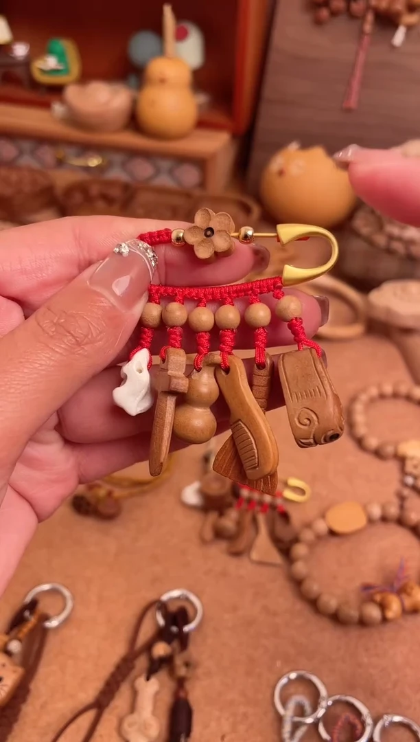 桃木别针一物一拍