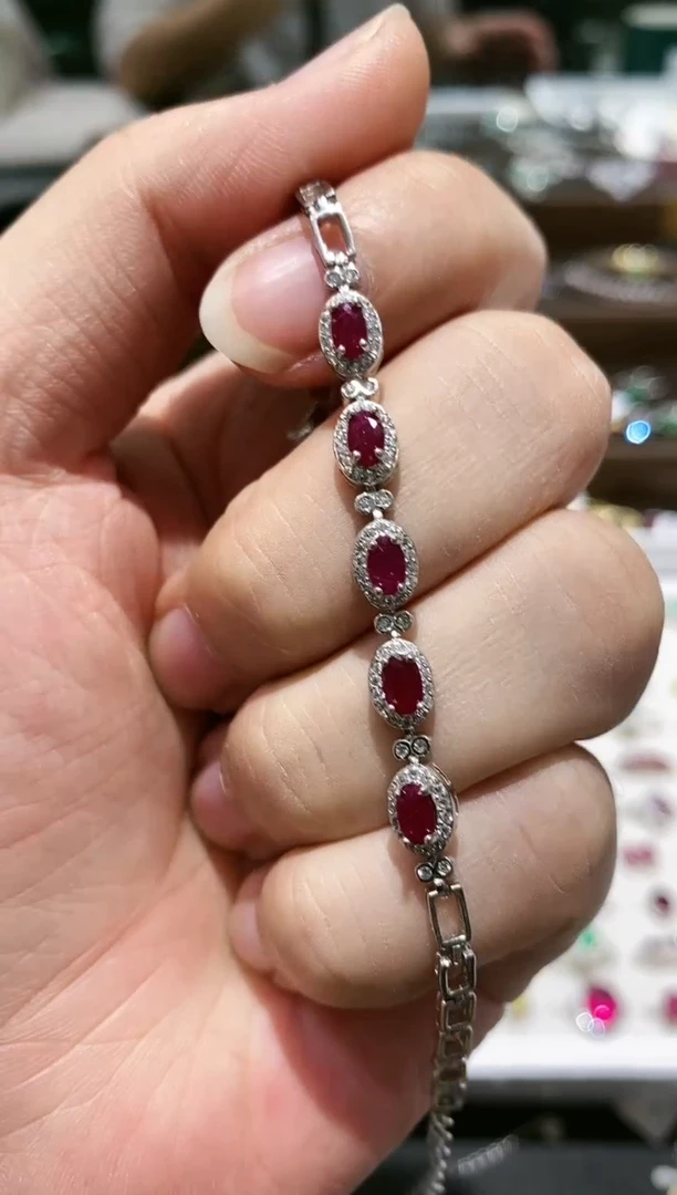 【闪购商品】红宝石手链银S925镶嵌手链