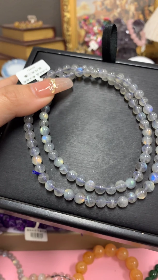 【闪购商品】水晶手串未镶嵌灰月光多圈6+