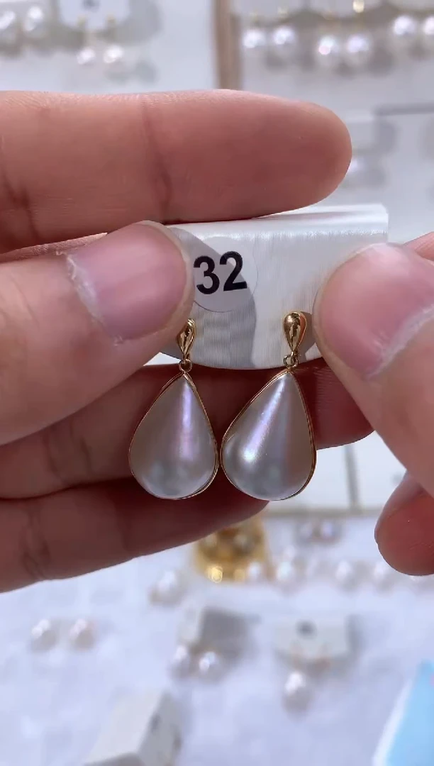 【闪购商品】拼合珍珠（马贝珠）耳饰18K金镶嵌1
