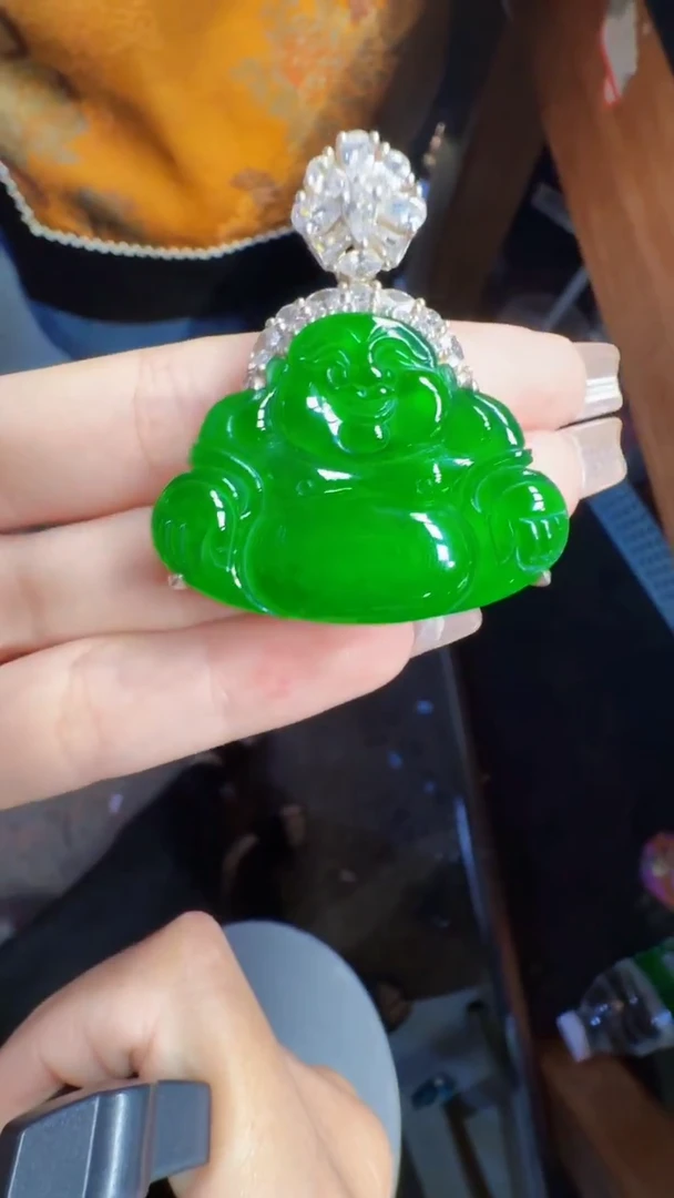 未镶嵌定制翡翠翡翠A货有轻微色差属于正常现象，佛公多样性发货1