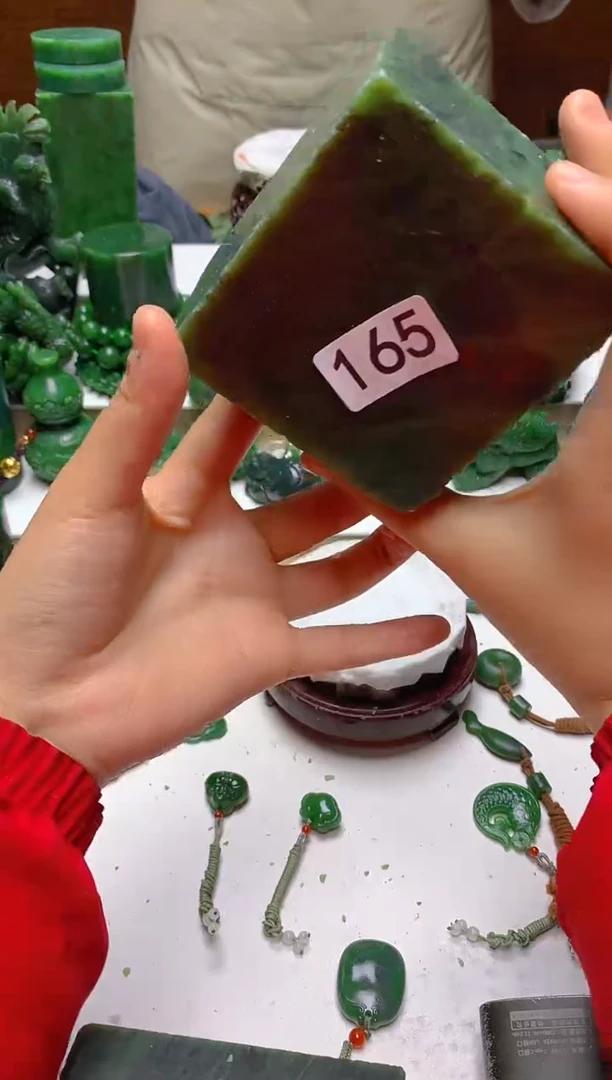 未镶嵌和田玉挂件1