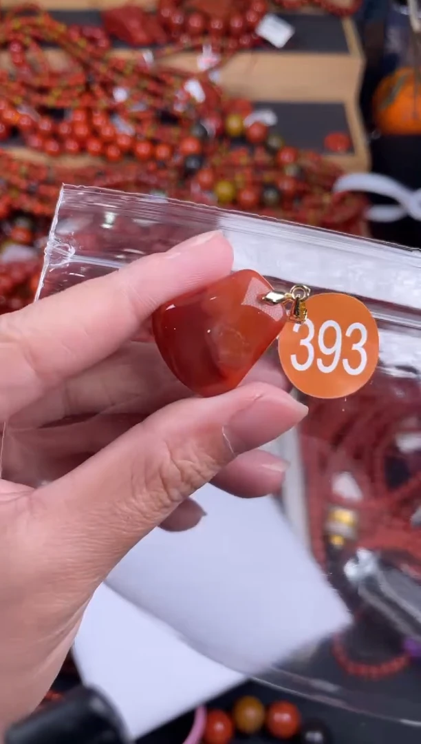 【闪购商品】南红玛瑙珠宝奇石未镶嵌393-