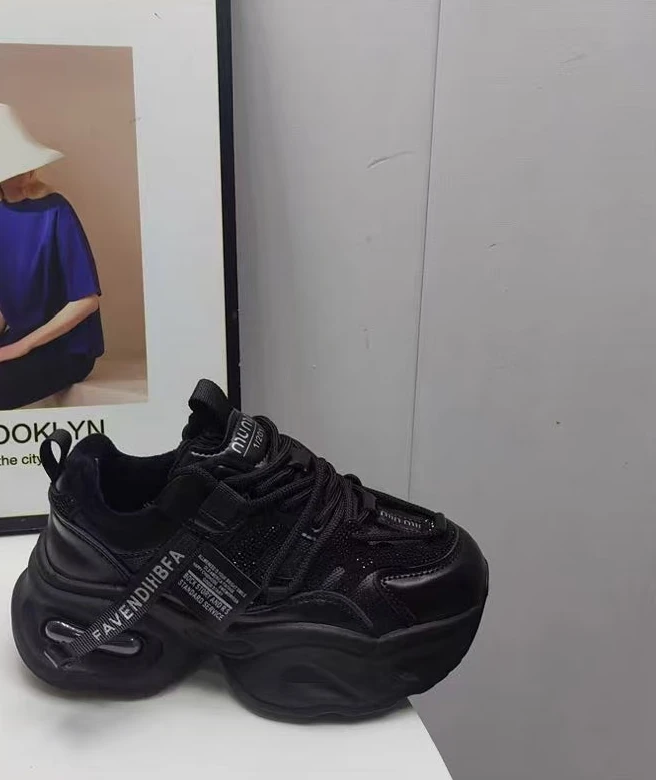 【华小姐】【加棉】秋冬季新款时尚潮流圆头厚底透气百搭休闲鞋1987