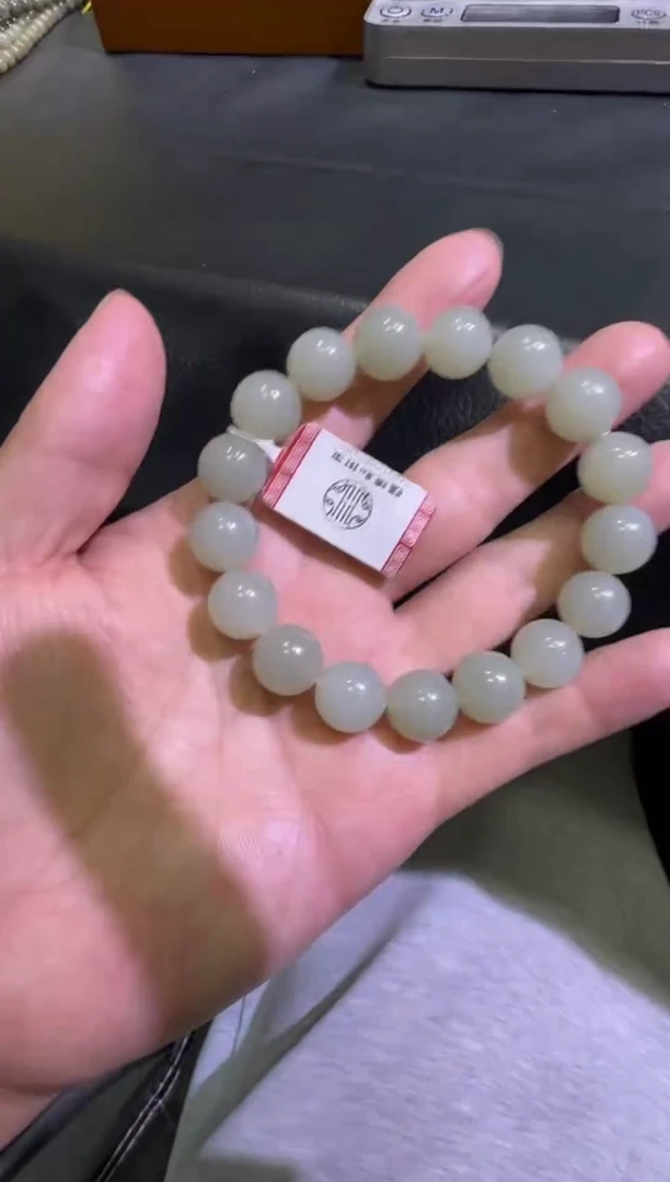 未镶嵌手串和田玉且末近矿高青白手串（产地直发）