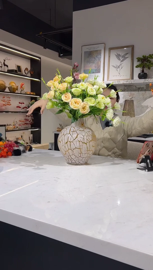 【闪购商品】琉璃裂纹大肚花瓶