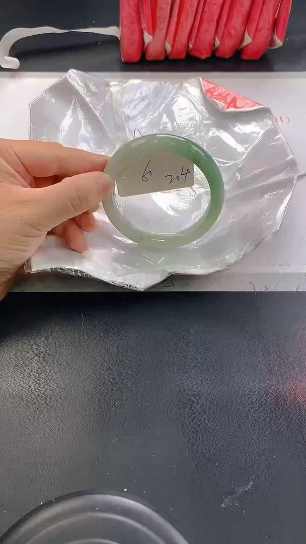 未镶嵌手镯翡翠204
