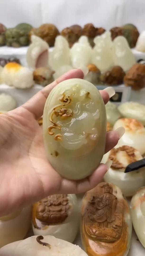 石材方解石手把摆件不退换兔