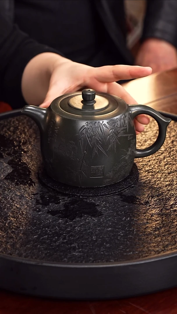 茶壶紫砂朱维平  井栏38 可心绿泥 570毫升 可心 李燕 配旅行杯