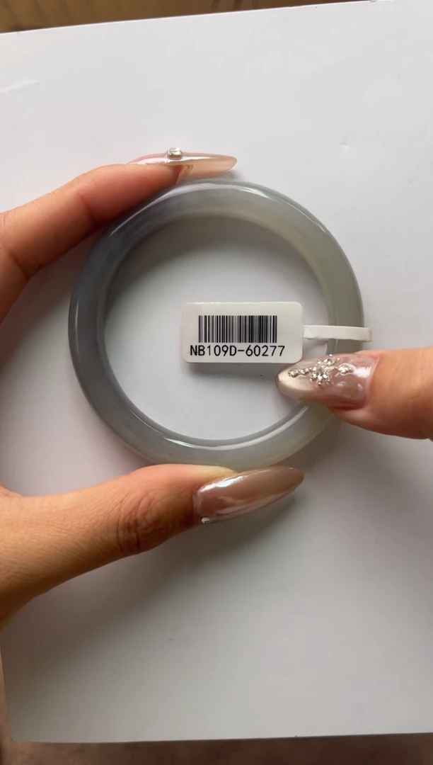 未镶嵌手镯和田玉57