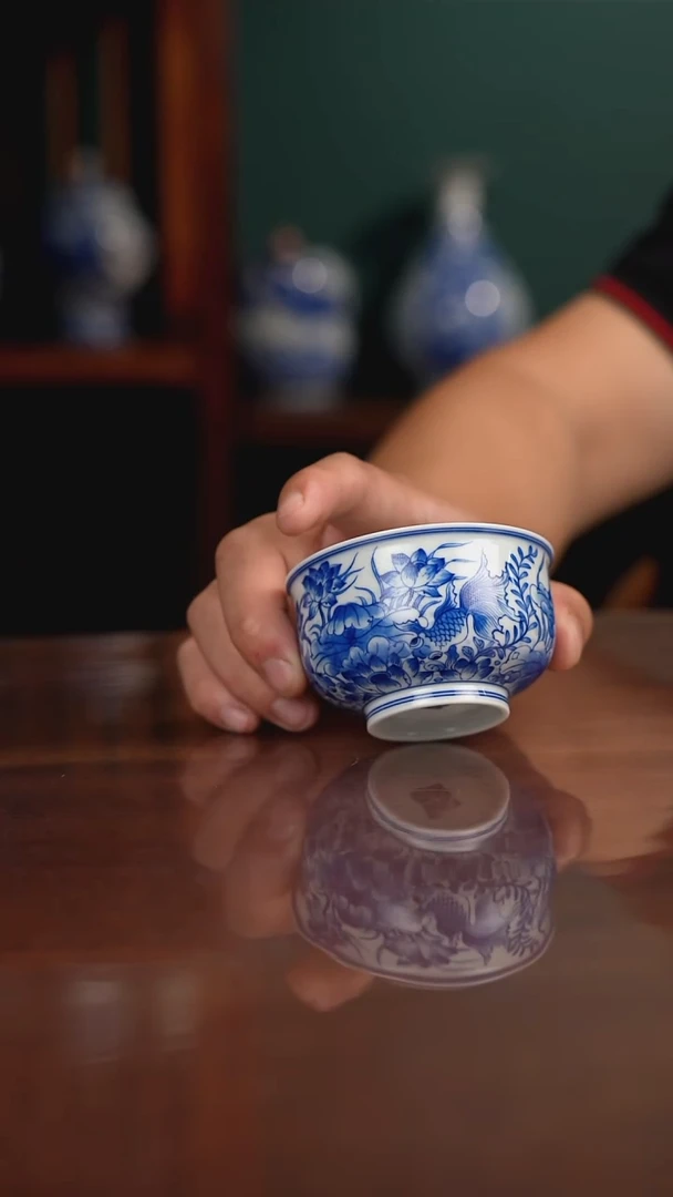 晓月窑青花荷花主人杯