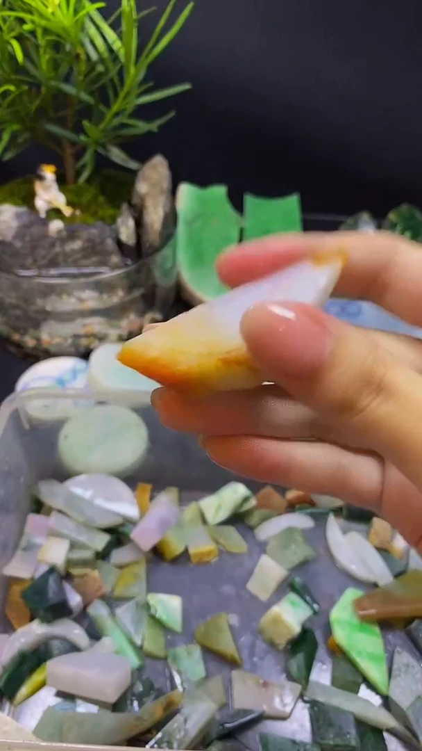 翡翠裸石天然缅甸翡翠a货