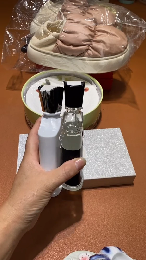 瓷片品牌 包包香水手表护肤品@@1