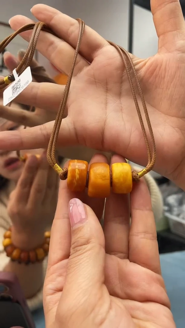 【闪购商品】琥珀珠宝奇石未镶嵌011 发一件