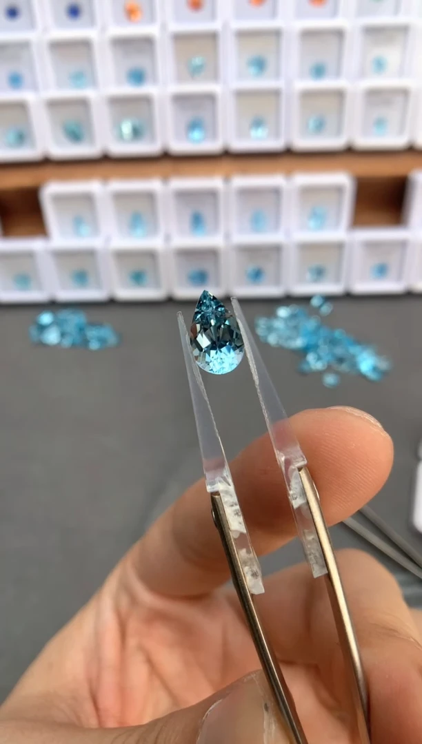未镶嵌裸石定制海蓝宝石z****伦2.7ct 圣玛 02042