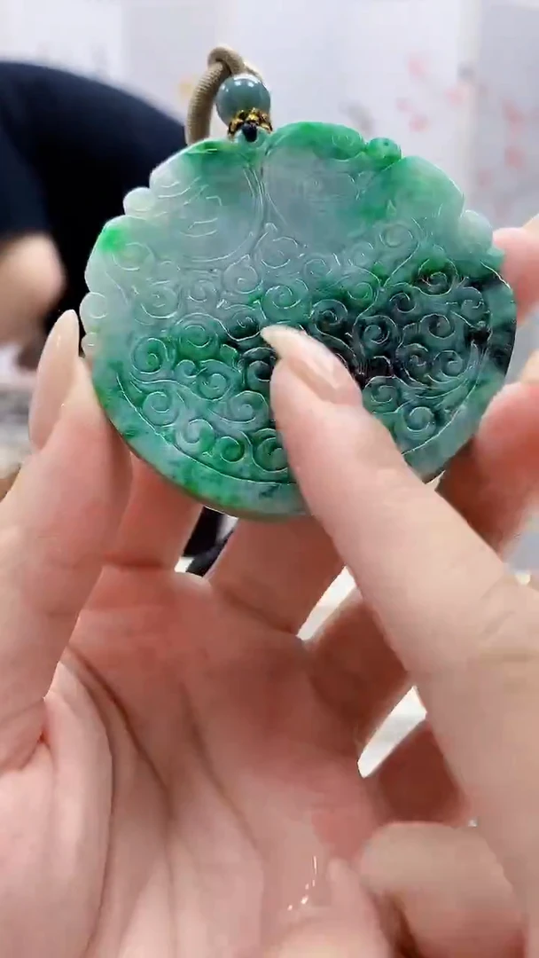 未镶嵌定制翡翠4917lr-毛货挂件40