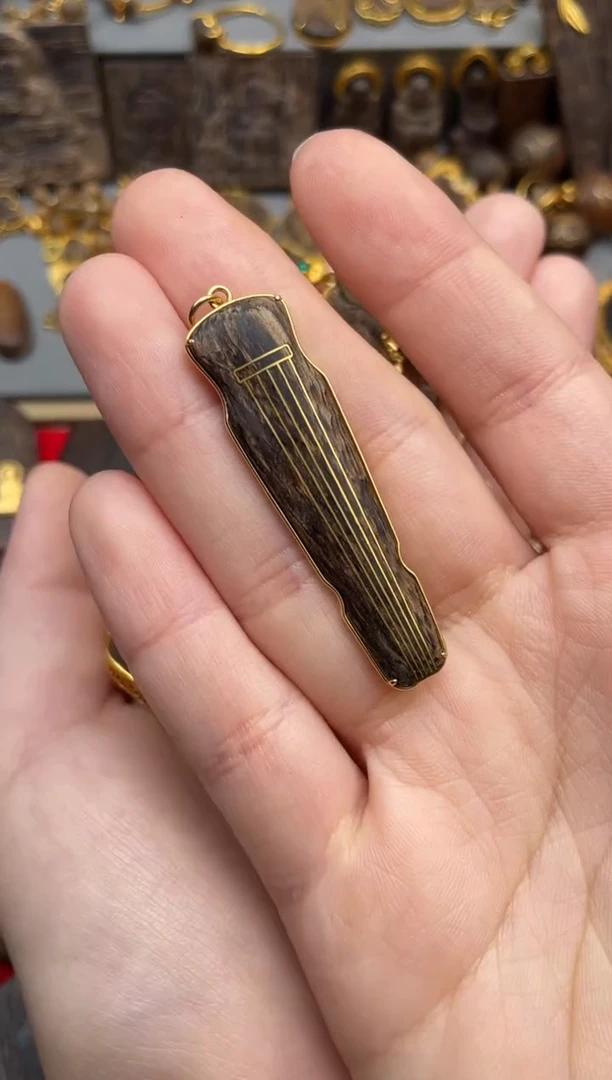 沉香吊坠沉香吊坠9