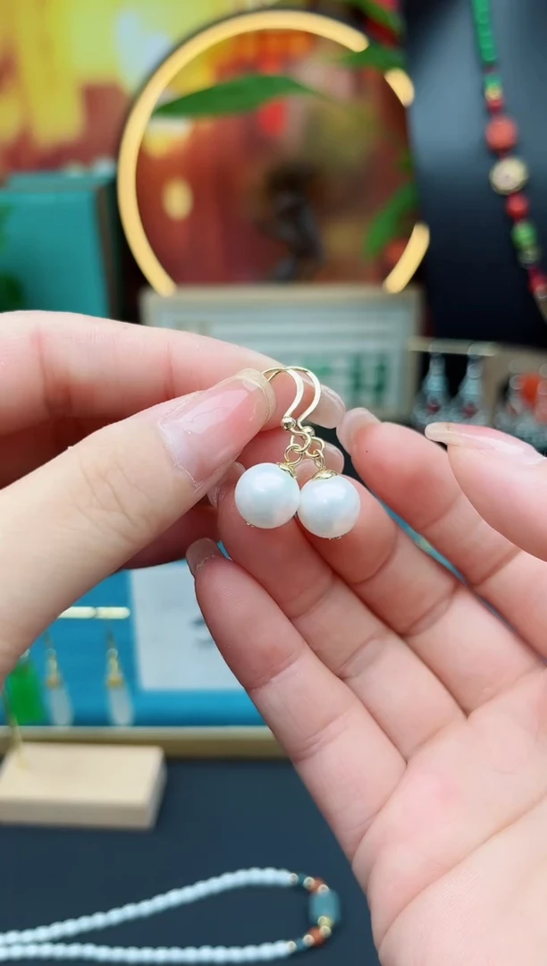 耳饰银S925镶嵌拼合珍珠（马贝珠）W04