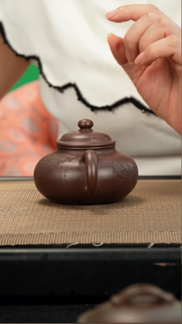 茶壶紫砂铭**我紫泥容天150