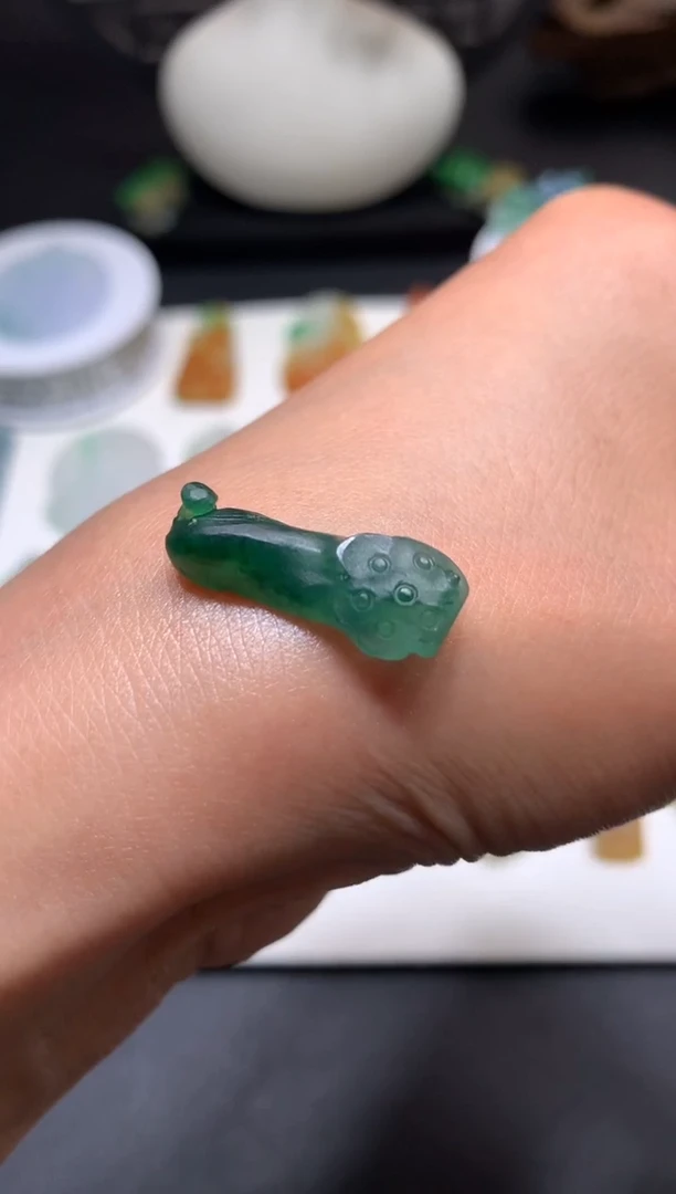 定制翡翠未镶嵌天然翡翠