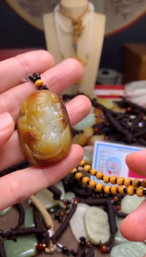 颈饰未镶嵌和田玉新疆料青海料清水和田玉吊坠