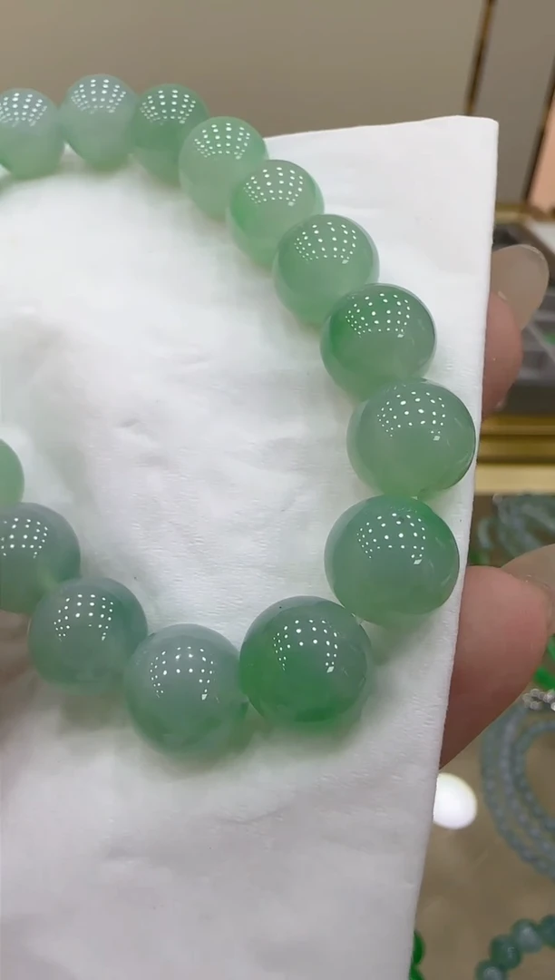 【闪购商品】翡翠手串未镶嵌团购多样性发一件